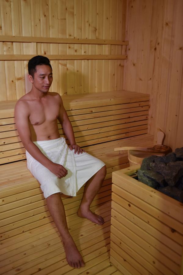 Khanh Linh Hotel Pleiku Kültér fotó